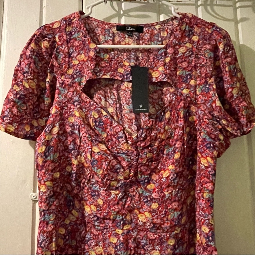 LULUS red floral cutout mini dress-large NWT - Picture 4 of 11